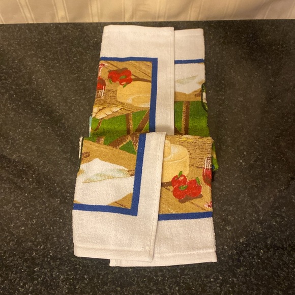100% Cotton 7 Piece Winery Themed Dish Towel and Oven Mitt Set - Picture 6 of 9